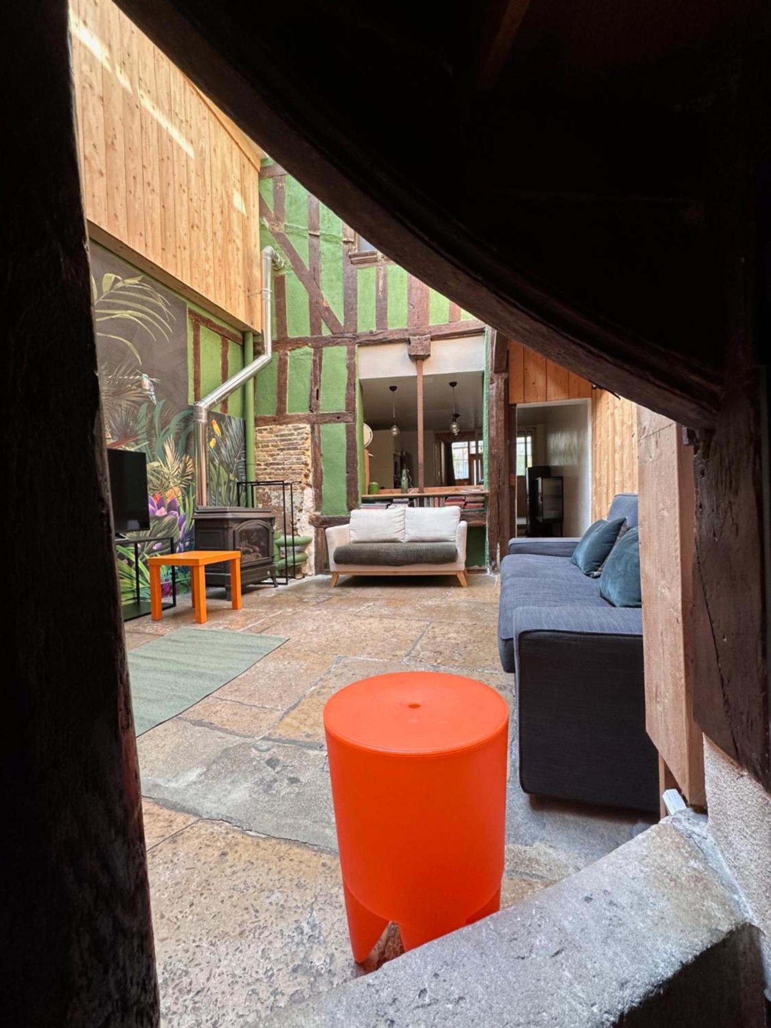 Maison Atypique En Centre-Ville Troyes Eksteriør billede